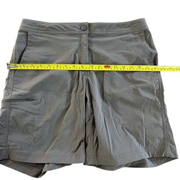 L.L.Bean Comfort Trail Shorts Women’s Size 10 Brown Nylon Stretch Hiking Outdoor - Picture 8 of 12